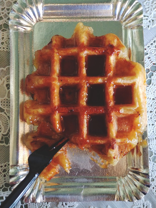 A waffle with stroop. byamandalia