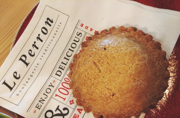 Mouthwatering almond cake. byamandalia